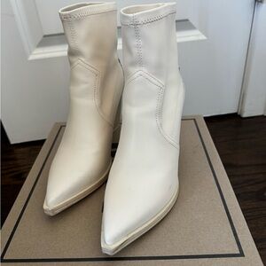 Elegant White Ankle Boots